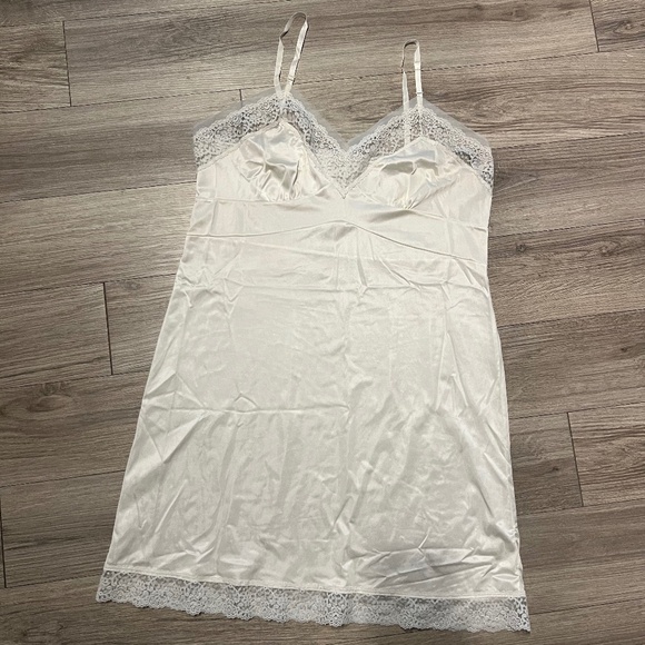 Cottage core cream slip dress - Picture 1 of 6